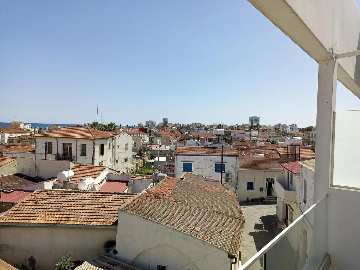 Aparthotel White 11 Lárnaca Chipre